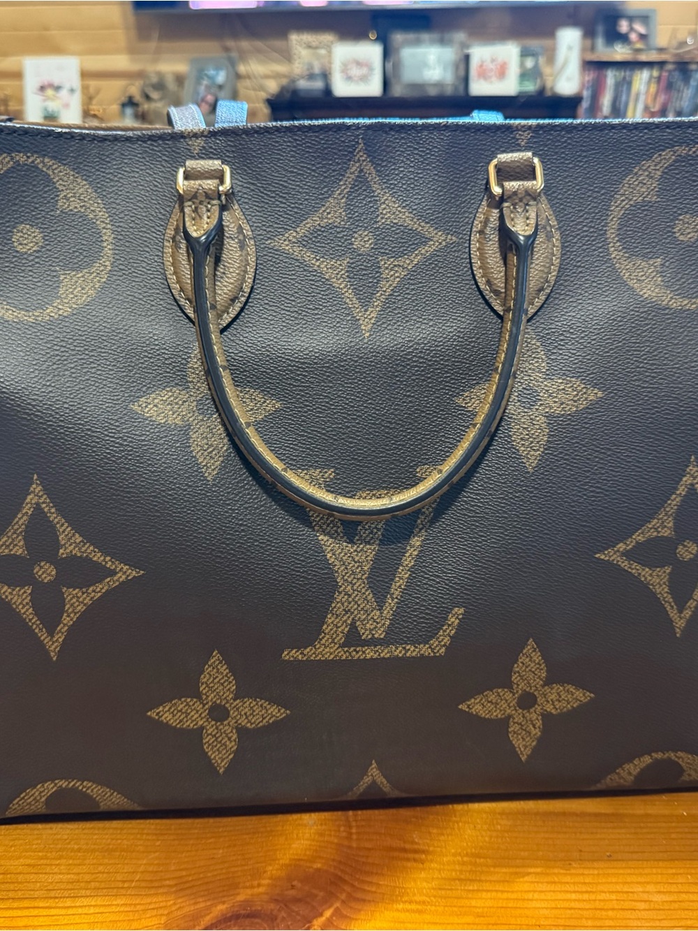 Louis Vuitton On The Go GM Reverse Mono